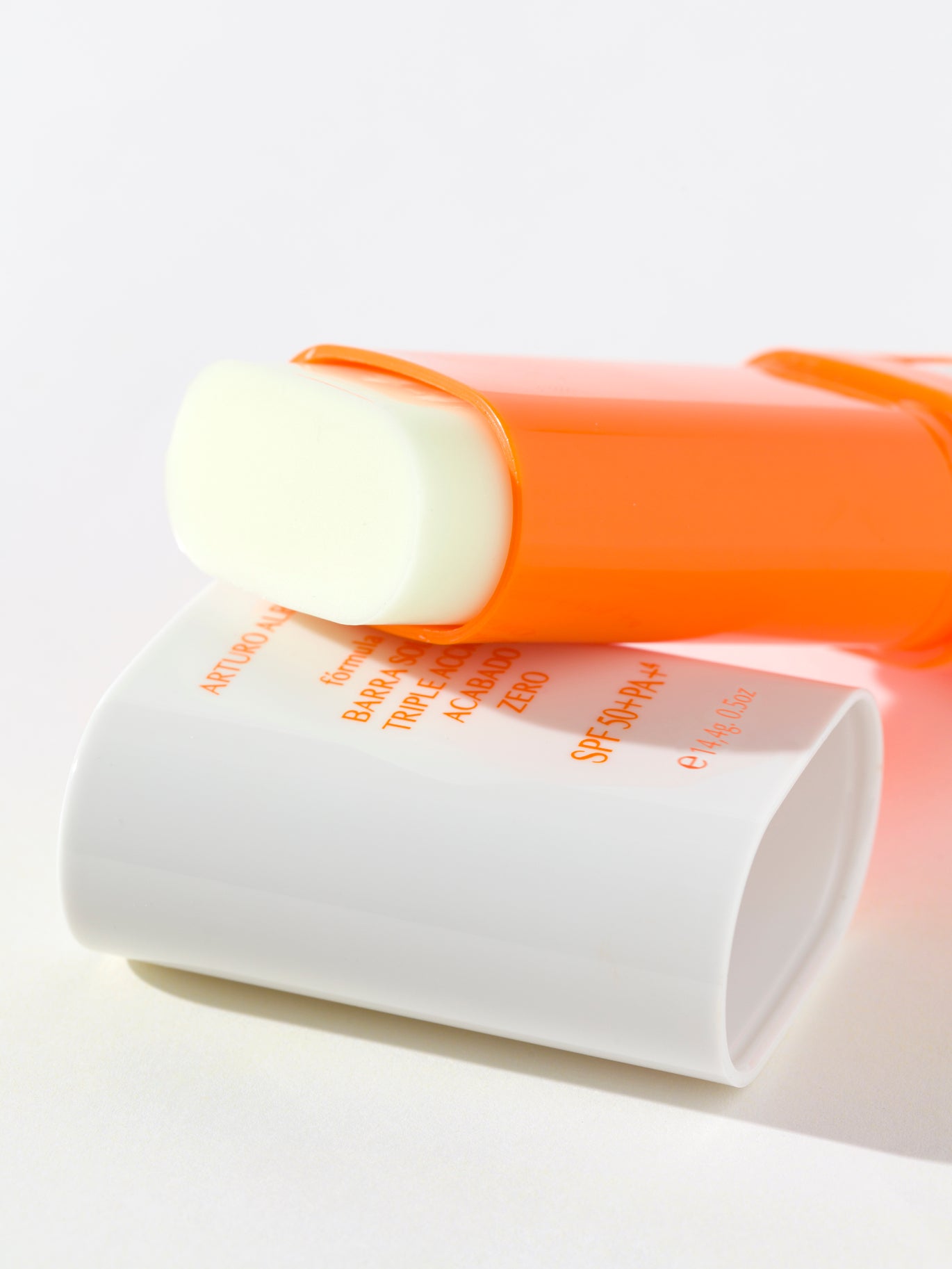 Barra Solar Triple Acción Acabado Zero SPF50+ 14,4g - Arturo Alba